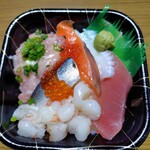 丼丸 d´Ome - 新鮮さ抜群！うみ丸丼(^^)
