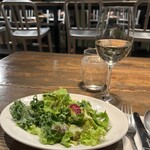 ダブリュー青山 ザ セラーアンドグリル - 