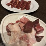大衆炭火焼肉ジンギスカン ホルモン酒場 風土. - 
