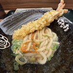 吉野家×はなまるうどん - エビ天ドーンに七味