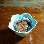 ハロー - まぐろ酒盗（700円）