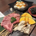 個室焼肉 囲 - 