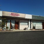 ベルエキップ - 店舗外観