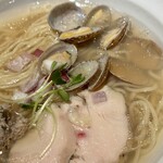 ラーメン 普通 - 貝出汁塩ラーメン