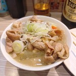 もつ焼男体山 - 煮込み(420円)