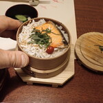 鶴我 會津本店 - 鮭しらすわっぱ飯（小）