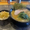家系ラーメン 桜家
