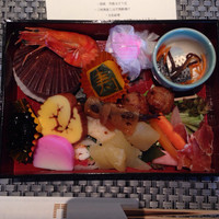 R restaurant & bar - 