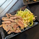 初代だんだん - せせり塩胡椒焼き