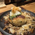 炭火焼鳥と一口餃子 TORA鶏YA - 