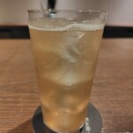 酒と茶と 襤褸 - ほうじ茶ハイボール