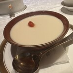 筑紫樓 - この杏仁豆腐美味しかったなー