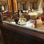 筑紫樓 - 人をお誘いしても喜ばれそうな豪華な店内