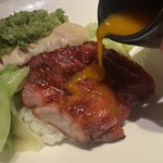 筑紫樓 - 黄身をかけてまろやかに