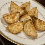 南九州畜産卸売市場 なんちく - 