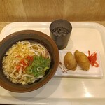 松屋 - はいからうどん280円＋いなりずし２個120円