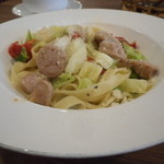 シャトン - A 佐助豚のソーセージとキャベツのパスタ