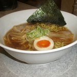 らーめんでぽっと - 中華そば 680円