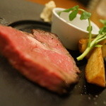裏参道牛肉店 - 厚切りサーローストビーフ