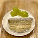 ヴァンサンヌ ドゥ - マスカットのタルト　650円