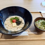 うどんと膳 あわさい - 明太クリームうどん　九条ネギとしらすの小丼