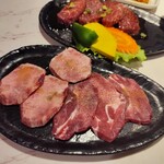 炙屋もも - 上タン