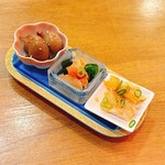 手羽先とかきをもっと自由に 大衆酒場 HANEGAKI - 