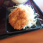 御所の郷 - ツレのおかずは、ヒレかつ。