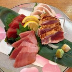 手羽先とかきをもっと自由に 大衆酒場 HANEGAKI - 