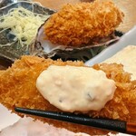 手羽先とかきをもっと自由に 大衆酒場 HANEGAKI - 