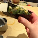 鮨 一二郎 - とろたく海ぶどう巻き！サラダ感覚でプチプチいただけます。一二郎さんの十八番ね✨