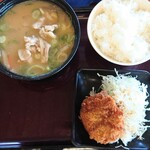 御所の郷 - ツレの豚汁定食