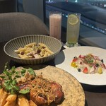 バーアンドダイニング トレント - 