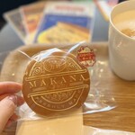 どら焼き まかな - 料理写真:◯ストロベリーチーズ¥290(税込¥313）
冷蔵品は賞味期限2日
どら焼きなのに…まるでケーキ♡(*´Д｀*)
洋菓子スタイルの冷蔵どら焼きが大人気です♪