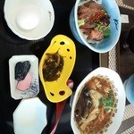 鶴岡市立加茂水族館 売店 - 鮪漬け丼とクラゲハーフラーメン