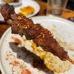 黒羊羊肉串店 BLACK SHEEP - 