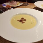 漁師のフレンチ あらき EKIZO神戸三宮店 - ポタージュ