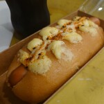 蛋撻王餅店 - Hot Dog