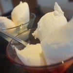 ジェラテリア ジェリーム - 甘酒、ピス、いちごみるく