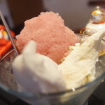 ジェラテリア ジェリーム - サングリア、いちごみるく、キャラメルナッツ