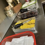 お食事処 美登里 - セルフのお漬物