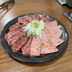 炭火焼肉 牛和鹿 - 