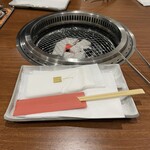 炭火焼肉 牛和鹿 - 