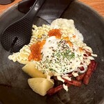 個室で味わう博多もつ鍋と手打ち焼き鳥 呑兵衛 新橋店 - 