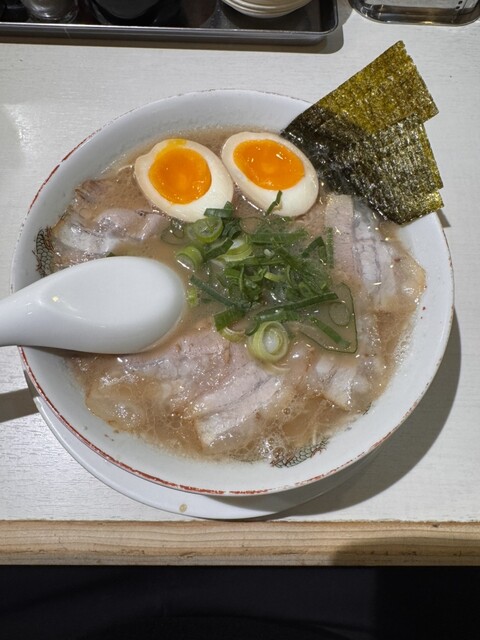 長浜ラーメン 丸羅とんこつ - 西元町/ラーメン | 食べログ