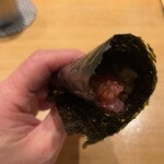 鮨 しゅんぺい - トロ手渡し