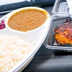 国産の若鶏 やきとりザンギNo.1 - スパイスカレー＋つくねハンバーグ200g