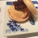 Ichigo Ichie - めちゃめちゃ美味しい最中。あんことアイスの相性ピッタシ。最中のサクサク感がたまりません。