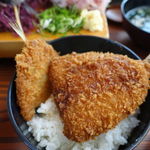 まるさん - 魚フライ定食　1404円