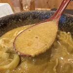 うどん 四方吉 - 【2026.1.20(火)】豚カレーうどんのスープ